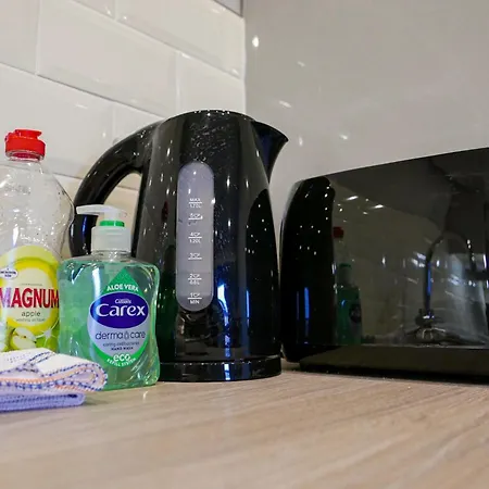 1 Bed Close To Arena Sleeps Up To 4 People F4